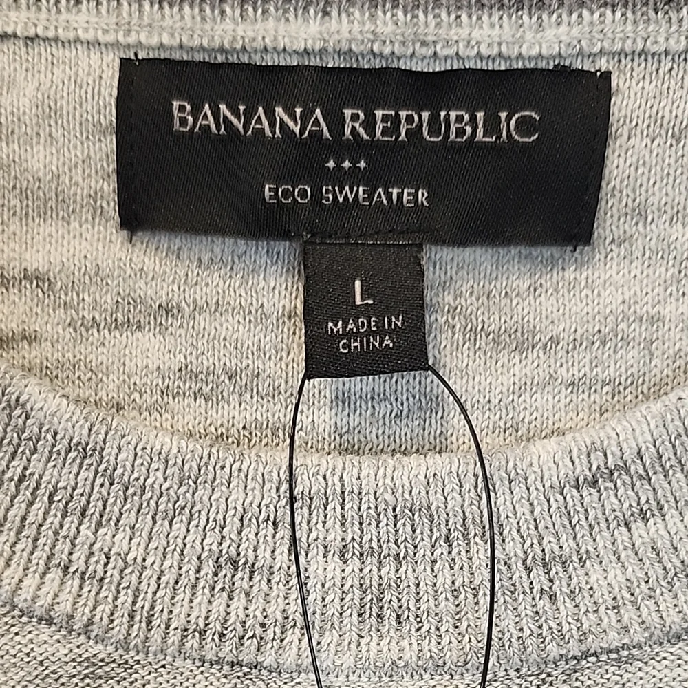 Banana Republic Cotton Blend Light Gray & Charcoal Crewneck Sweater